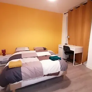 Hadriel Host Appartement